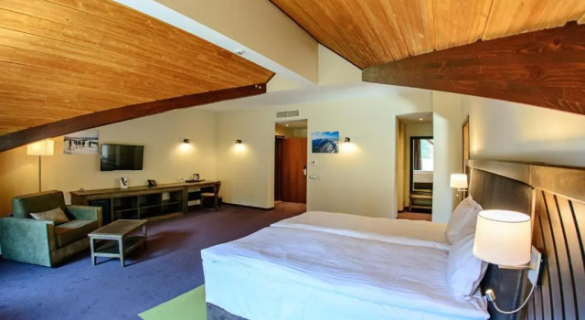 Люкс Hot Springs Medical and SPA