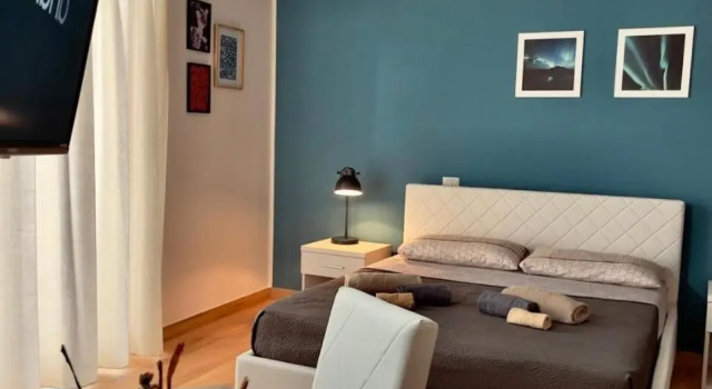 Aurora Bed and Breakfast, Book Hotel Hoteller i Ciro med parkering, Parkering
