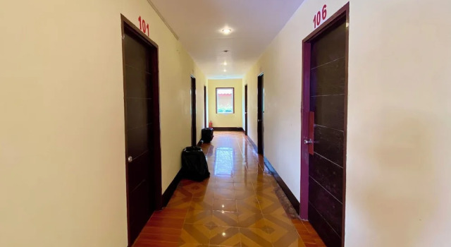 Кровать в общем номере Nana Backpacker Hostel