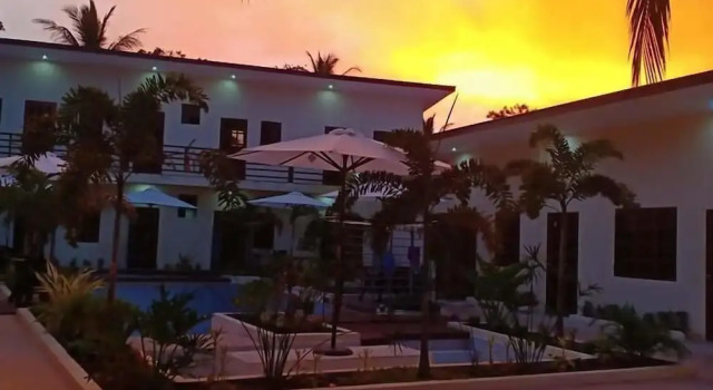 Softstone resort