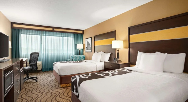 Четырёхместный номер Classic La Quinta Inn & Suites by Wyndham Richmond-Midlothian