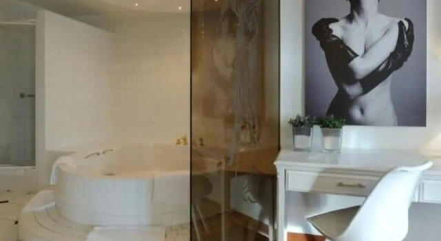 Полулюкс Van der Valk Hotel Nazareth-Gent