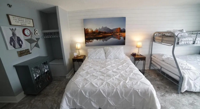Holiday Home in Myrtle Beach 51305, Забронировать Отель Отели Южной Каролины с бассейном, Бассейн