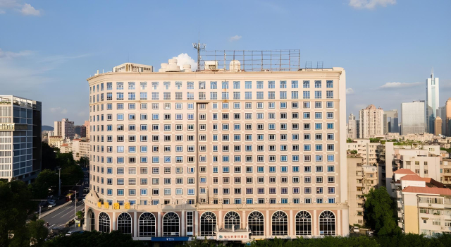 Vienna Hotel Guangzhou Shaheding Metro Station, Забронировать Отель Отели Гуанчжоу 4 звезды, рядом с Зоопарк Гуанчжоу, 4*