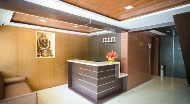 Palace Plaza, Rezervovat Hotel Hotely v Bangalore s parkováním, Parkování