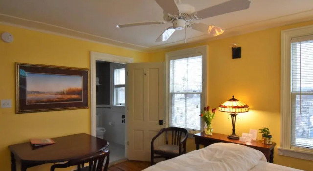 Люкс с видом на реку Danskammer House Bed & Breakfast