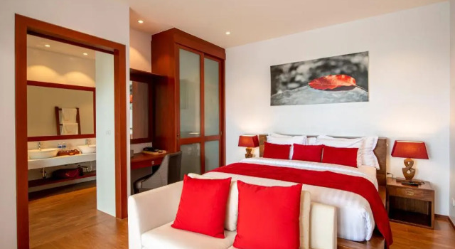 Вилла с 2 комнатами с частичным видом на море Eranda Pool Spa Villa, Chaweng Koh Samui