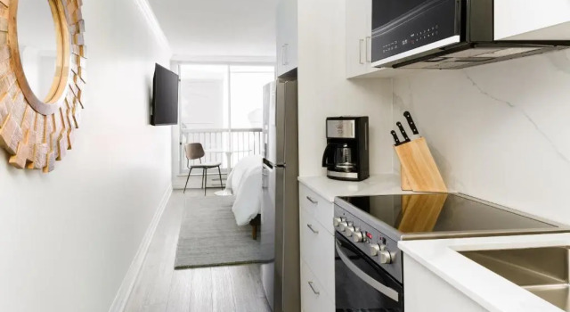 Студия Best Western Plus Victoria Park Suites