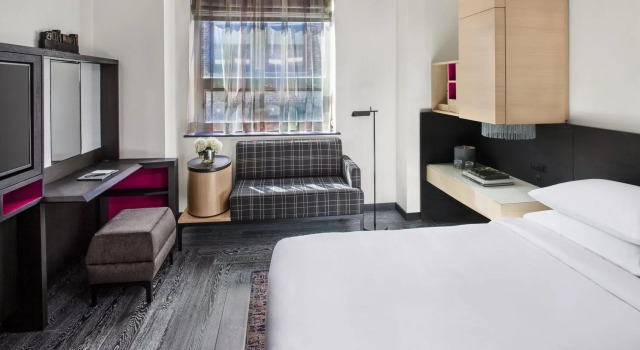 Holiday Inn Midtown West 31st Street, Забронировать Отель Отели Нью-Йорка 3 звезды, рядом с Elektra Theatre, 3*