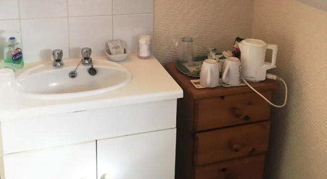 Номер Standard Olivers Guest House