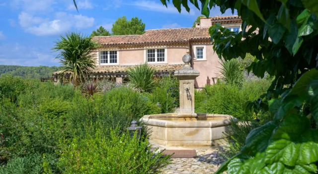 Вилла Deluxe DOMAINE jusqu'à 16 personnes - 3 Villas - 3 Piscines