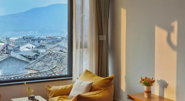 Двухместный номер Standard с видом на горы Xinyue Suying Hot Spring Holiday Hotel