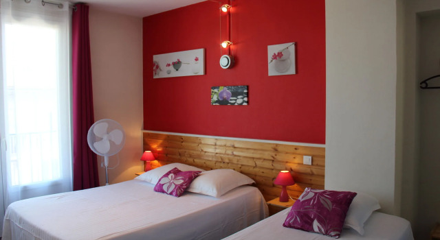 Hotel dOrléans, Prenota Hotel Angoulême Charente