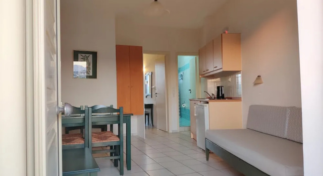 Апартаменты Comfort Zannis Hotel