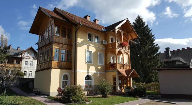 Vila Julija, Забронировать Отель Отели Гореньска 3 звезды, 3*