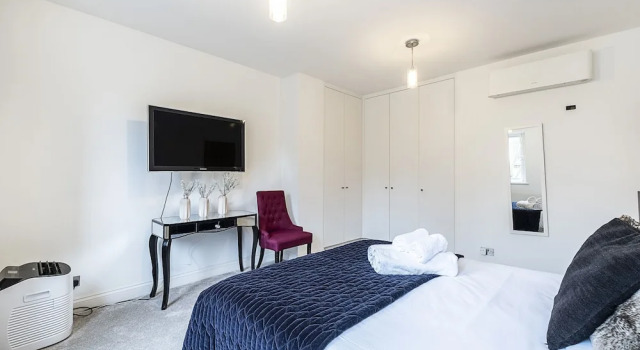 Апартаменты с 4 комнатами The Porchester Gardens - Modern & Bright 4bdr With Garden and Parking