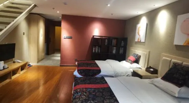 Люкс Zou Qu Ye Travel Hotel