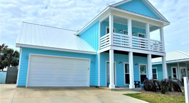 Aquaholics Anonymous 5 Bedroom Home by RedAwning