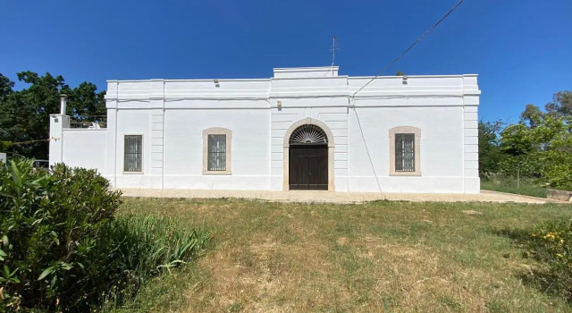 Masseria Santissimo - Country Experience, Buchen Sie Hotel Hotels in Metropolitanstadt Bari mit Parkplatz, Parkplätze