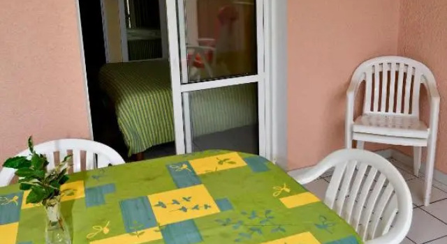 Cap Esterel Garden Flat, Забронировать Апартаменты/квартира Отели Сен-Рафаэль с бассейном, Бассейн