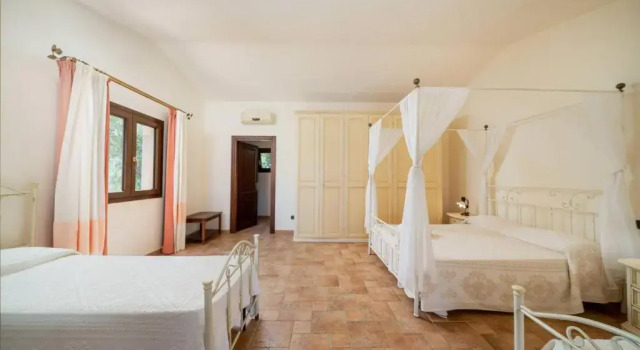 Семейный номер Standard с видом на сад Borgo Alba Barona Turismo Rurale