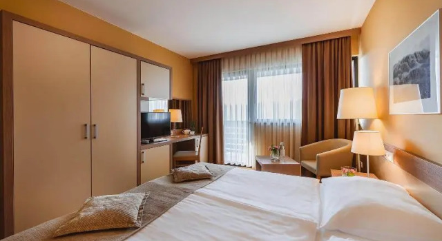 Двухместный номер Standard с балконом и с видом на сад Terme Olimia - Aparthotel Rosa
