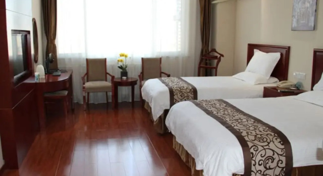 GreenTree Inn Tianjin Jinghai District Jinqiao International Trade Center Express Hotel, Boek Hotel Jinghai 