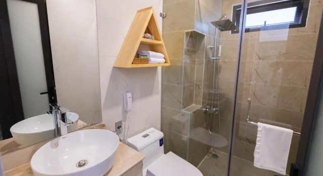 Двухместный номер Standard с балконом Dalat Serene Villa