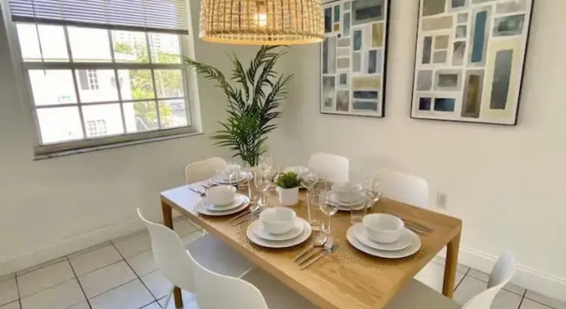 Wonderful 2 Bedroom House Coral Way, Book Hotel Miami Beach Miami Beach