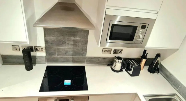 Апартаменты 1-bedroom Aprt in Salford- Freeparking- Sleeps3