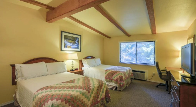 Packwood Lodge & Cabins, Book Hotel Packwood Mount Rainier National Park
