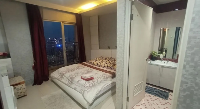 Apartment Thamrin City - 1,2 & 3 Bedrooms - Central Jakarta, Забронировать Апартаменты/квартира Отели Джакарты с парковкой, рядом с Jakarta Textile Museum, Парковка