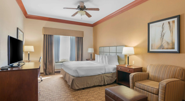 Двухместный номер Standard Best Western Plus Butterfield Inn