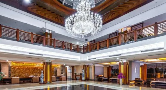 Pingguo International Hotel