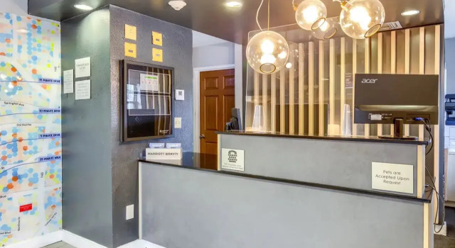 MainStay Suites