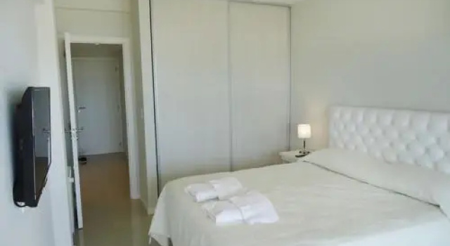 Eighteen Apartments, Rezerwuj Apartament Villa Gesell 
