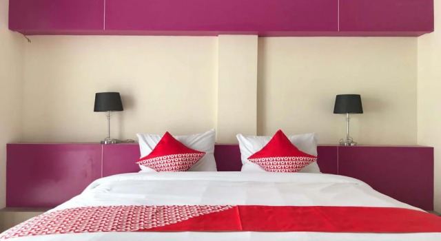 Merlion Hotel by OYO Rooms, Rezerwuj Hotel Medan Sumatra