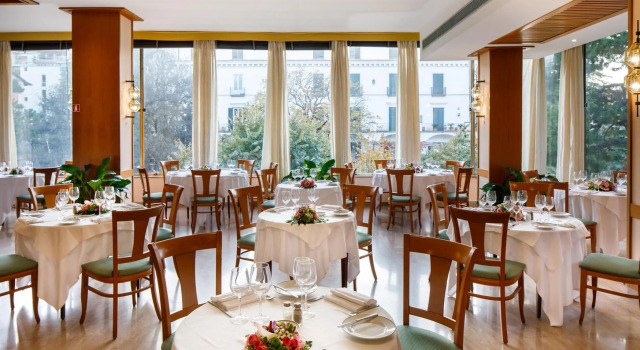 HOTIDAY Room Collection - Sorrento