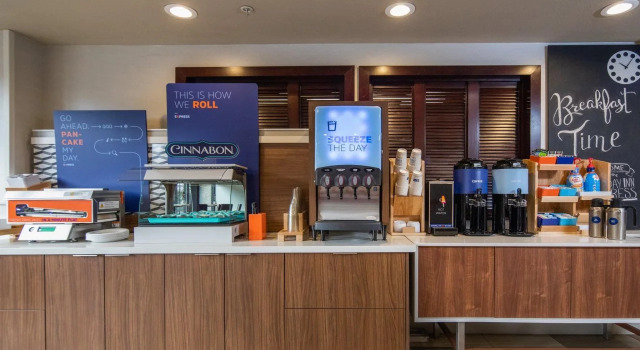 Holiday Inn Express Castro Valley - I-580 by IHG
