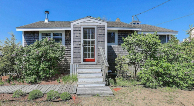 Comfy Cottage, Забронировать Дом для отпуска Ньюбери Норт-Шор, рядом с Пляж Плам-Айленд-Пойнт