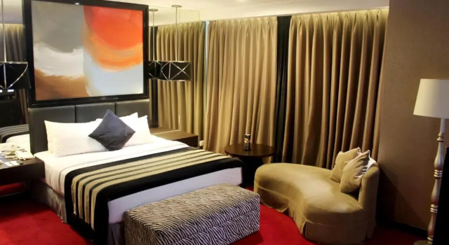 Suite Amaroossa Cosmo Jakarta