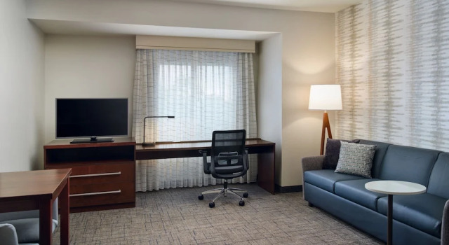 Люкс Residence Inn by Marriott Fort Myers at I-75 and Gulf Coast Town Center