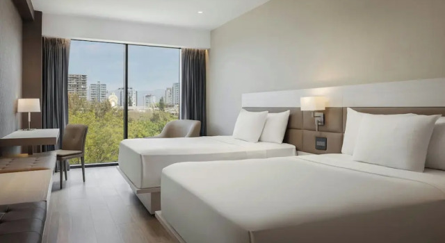 Четырёхместный номер Deluxe с видом на город AC Hotel by Marriott Santiago de los Caballeros