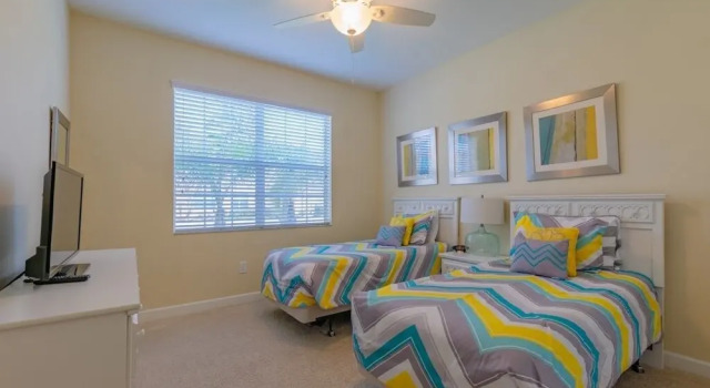Paradise Palm 5 Bedroom Home