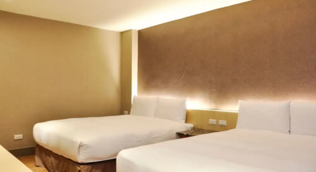 Четырёхместный семейный номер Standard La Hotel-Baseball Theme Hall