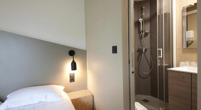 Семейный номер Standard Brit Hotel Essentiel Arverne - Clermont-Ferrand Sud