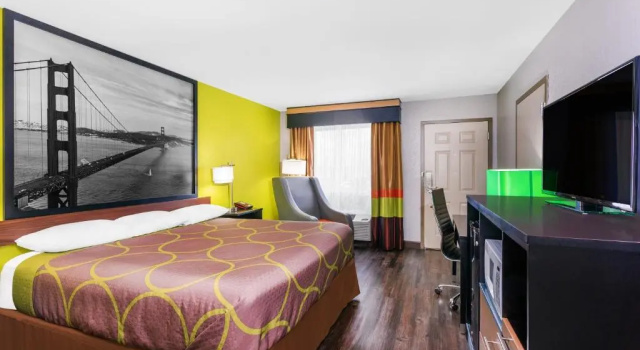 Номер Standard Super 8 by Wyndham Prattville Montgomery