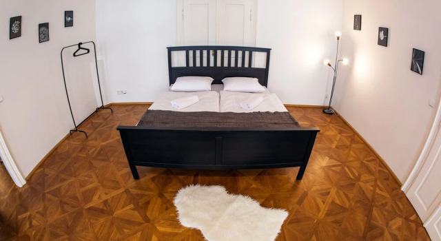 St. Nicholas Church view apartment, Забронировать Апартаменты/квартира Апартаменты Праги, рядом с Театр Svanda, Апартаменты/квартира