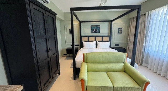 Номер Luxury Hotel Mumbai House Valnai Malad
