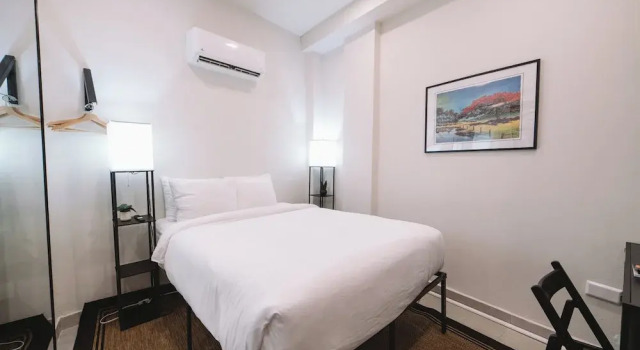 Номер Economy The Looking Glass Hotel